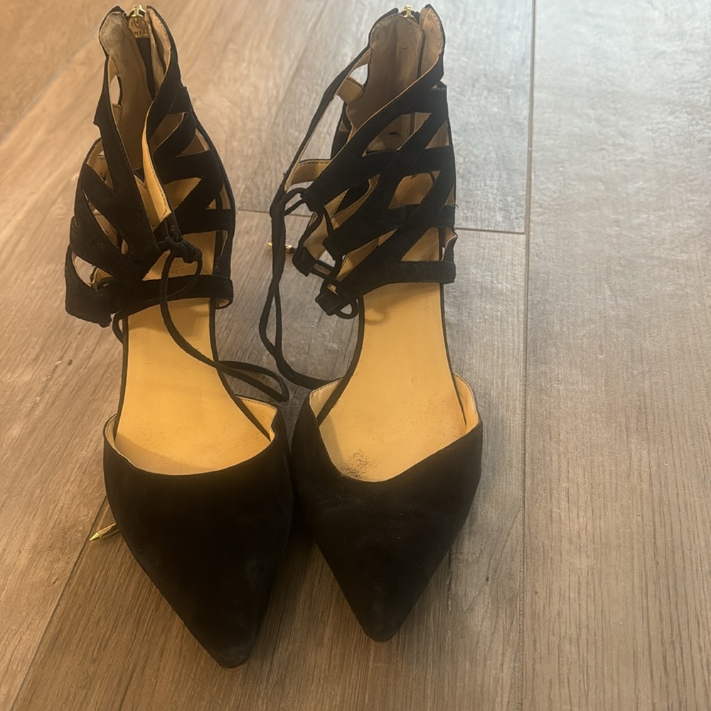 Black suede size 10 Ivanka Trump low heel comfortable shoes - Picture 1 of 9